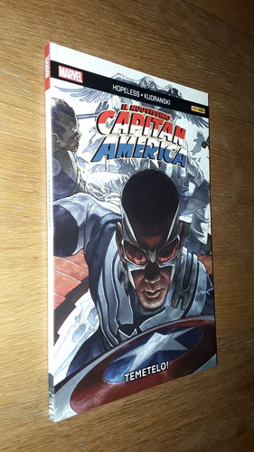 Nuovissimo capitan america - capitan,